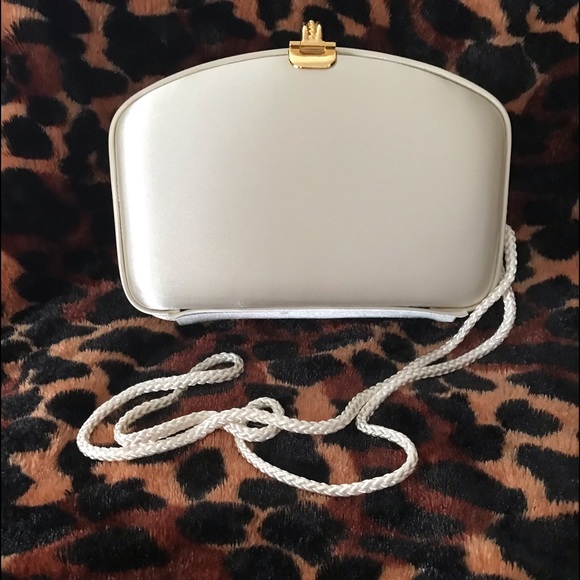 Fiona Satin evening bag.  New with tags. Never worn. - Picture 2 of 3